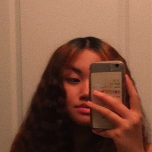 Meet your Posher, Mae